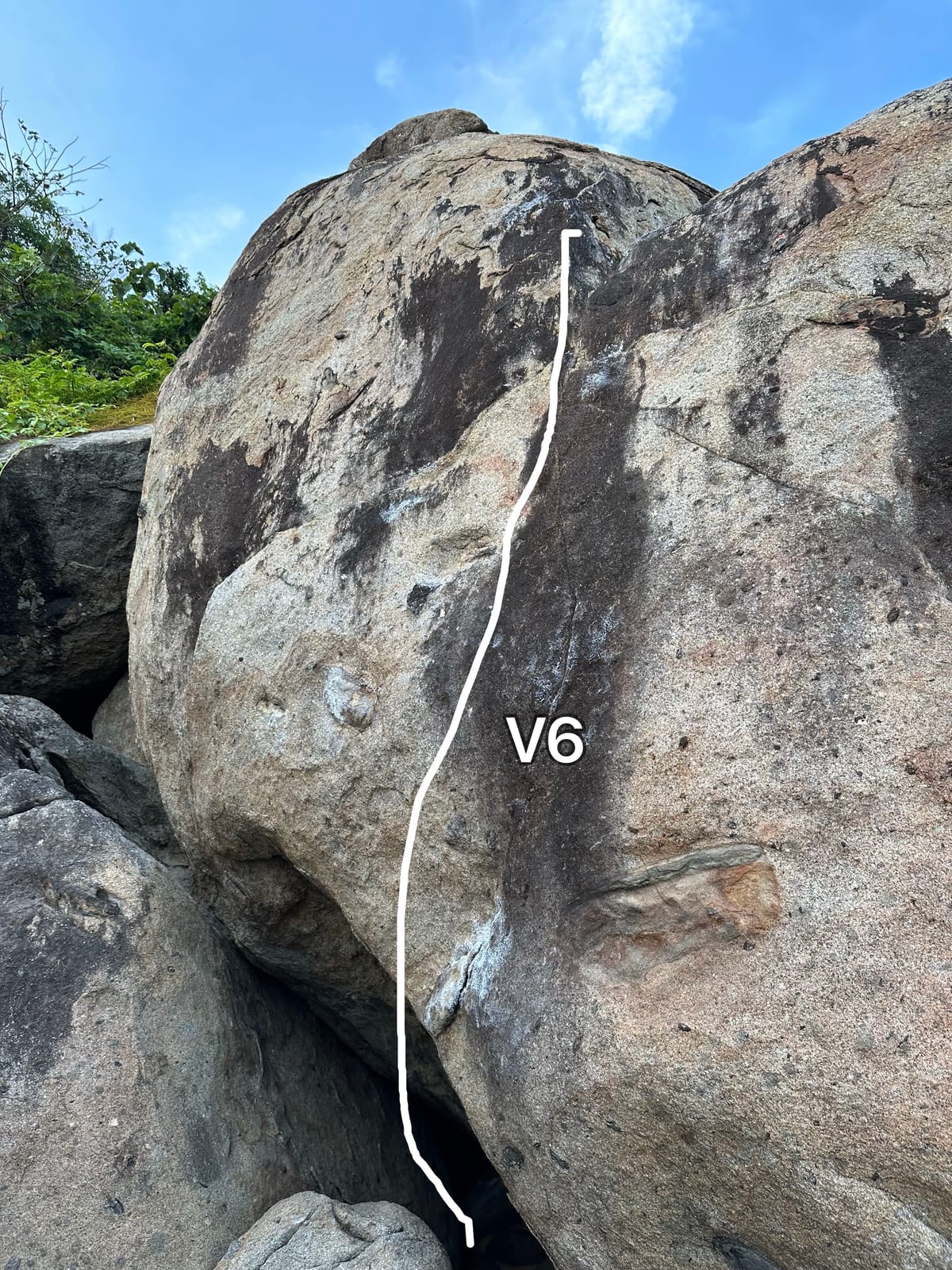 Topo of the V6 sit start on Bai Xep boulder 10, Son Tra, Da Nang